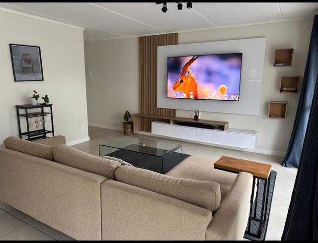 3 BEDROOM PROPERTY TO RENT IN SUNNINGDALE